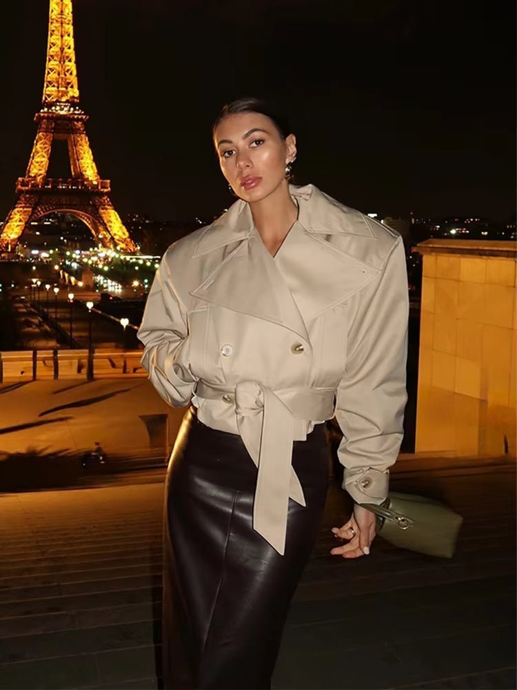 Beige Dubbelknäppt Trenchcoat med Skärp