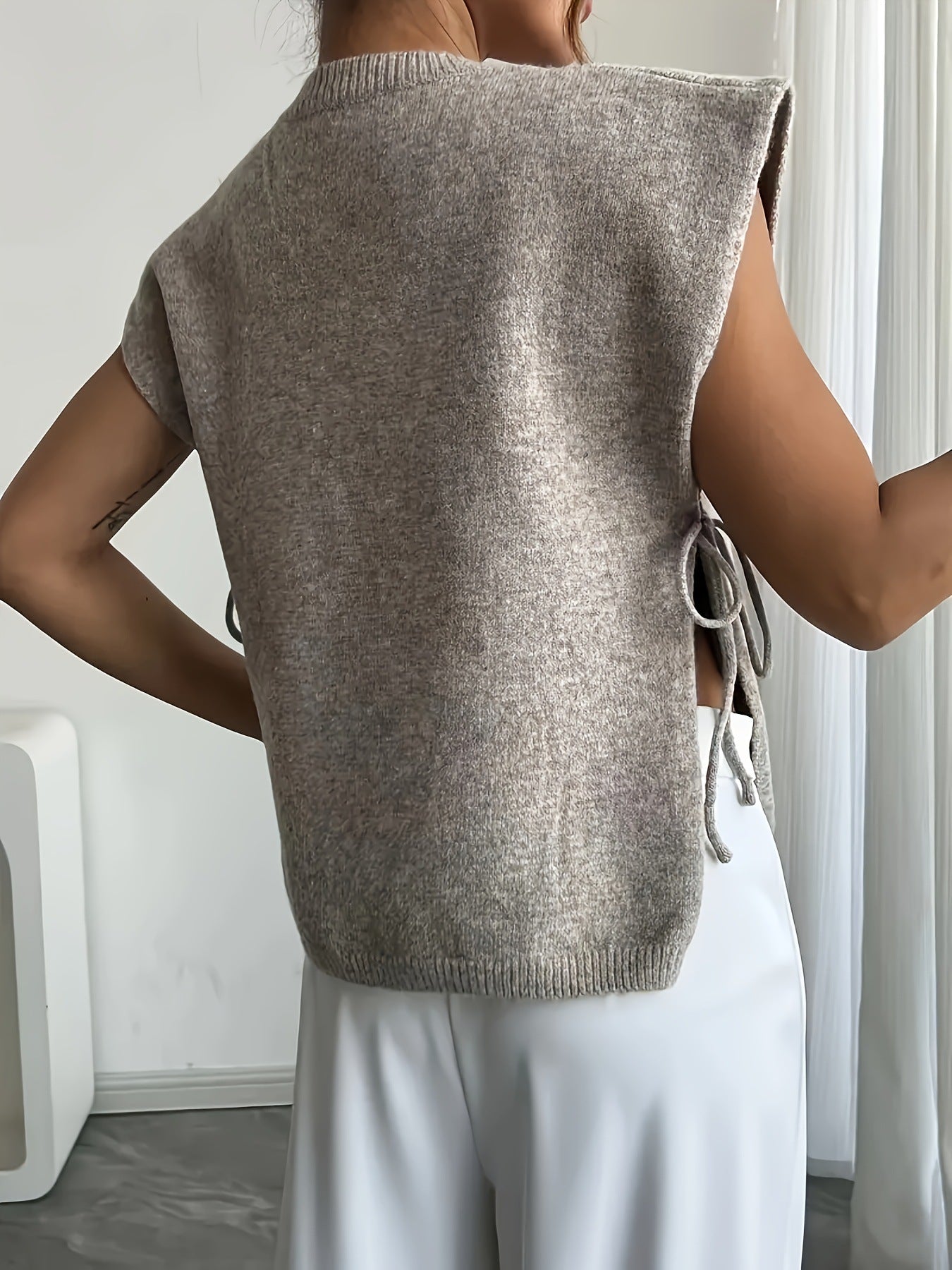 Beige Ribbad Kort Topp med Sidoknytning