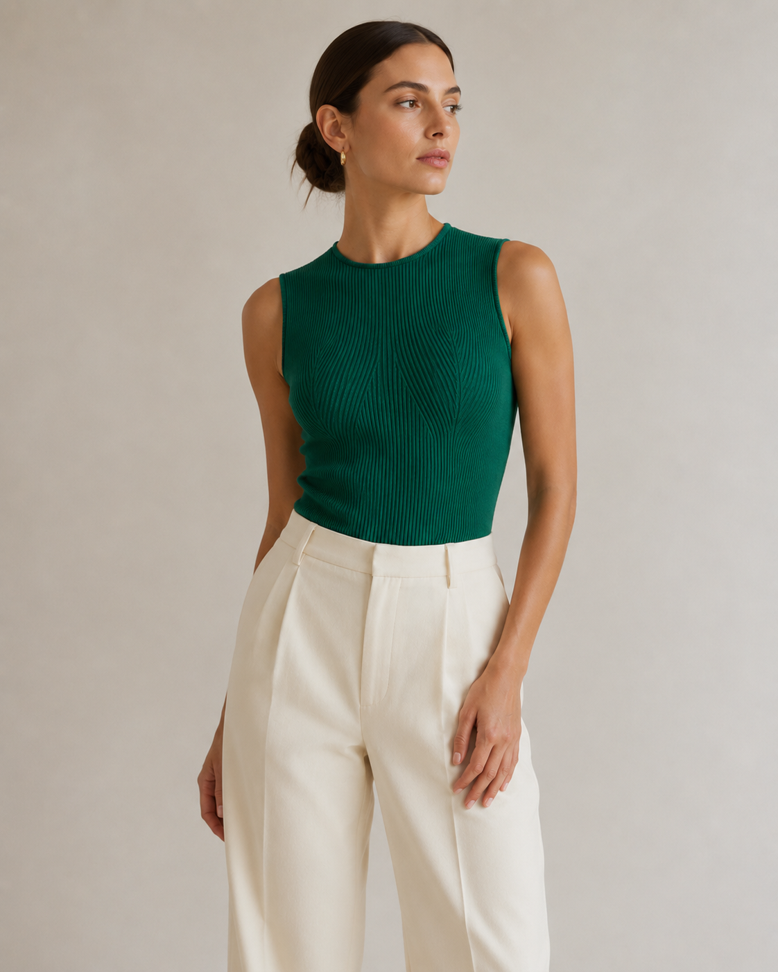 Beige Ribbat Linne med Rund Hals