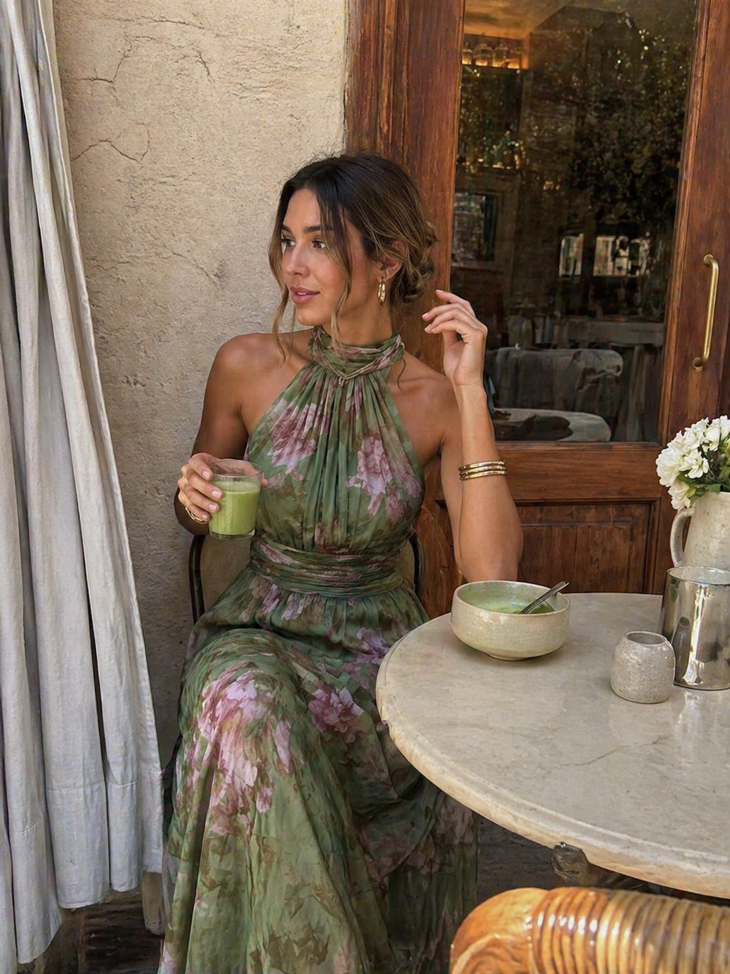 Blommig Boho Maxiklänning med Halterneck