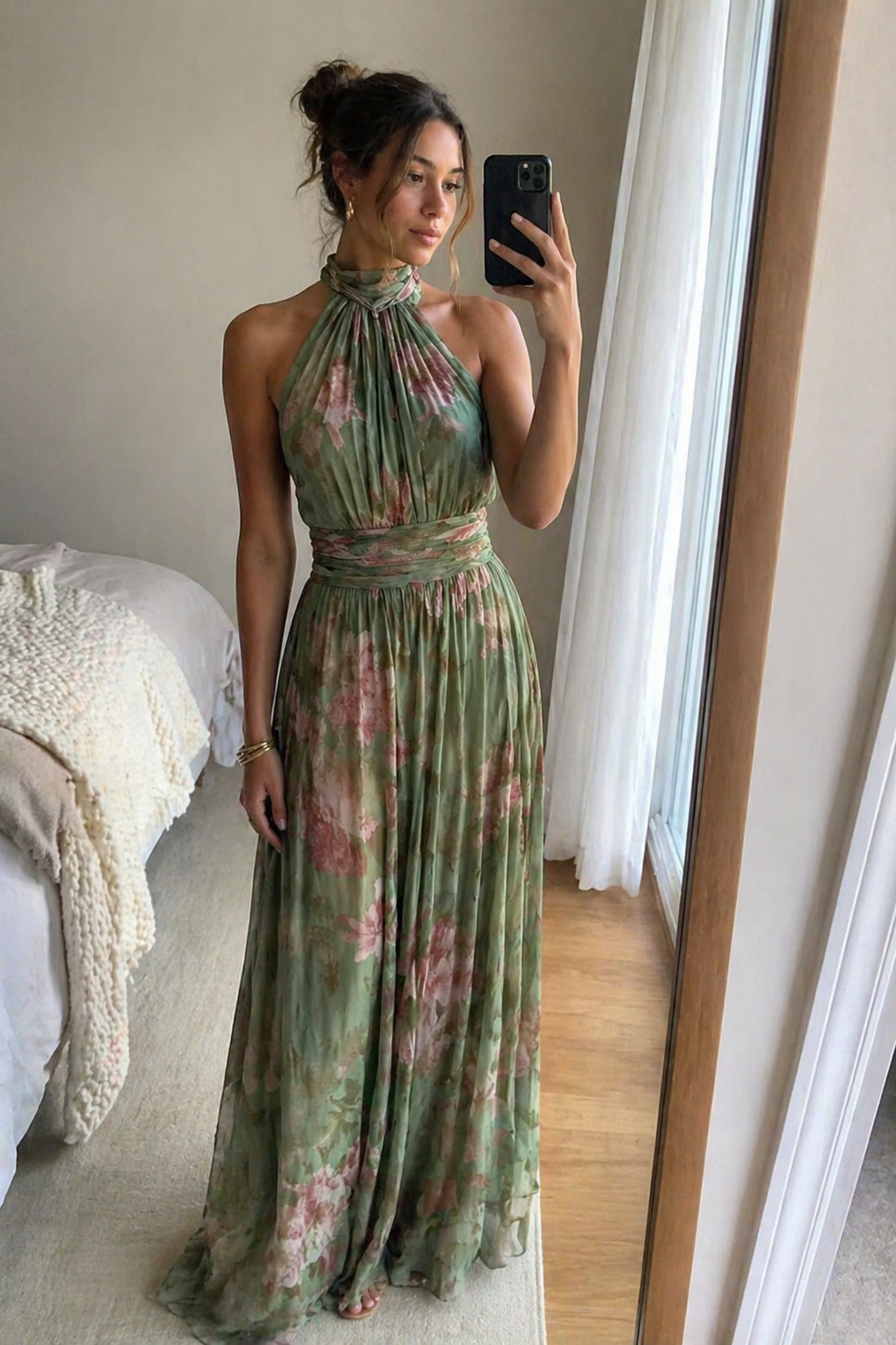 Blommig Boho Maxiklänning med Halterneck