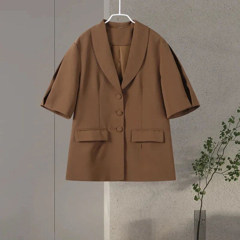 Brun Blazer med Axelvaddar och Vida Byxor i Matchande Set
