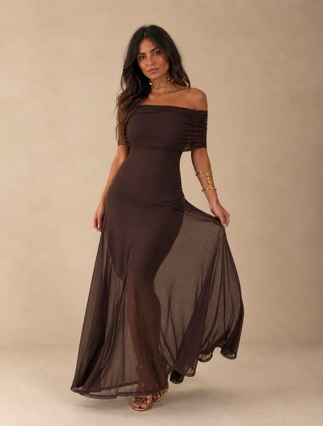 Off-Shoulder Maxiklänning i Chiffong