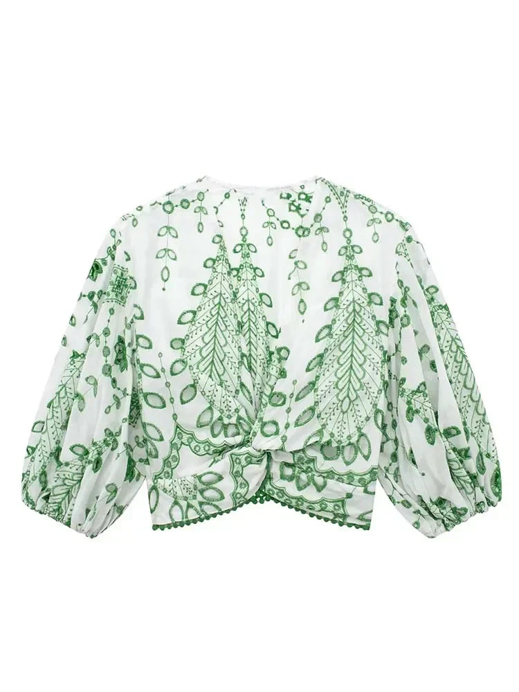 Grön Broderad Kort Topp och Shorts i Matchande Set