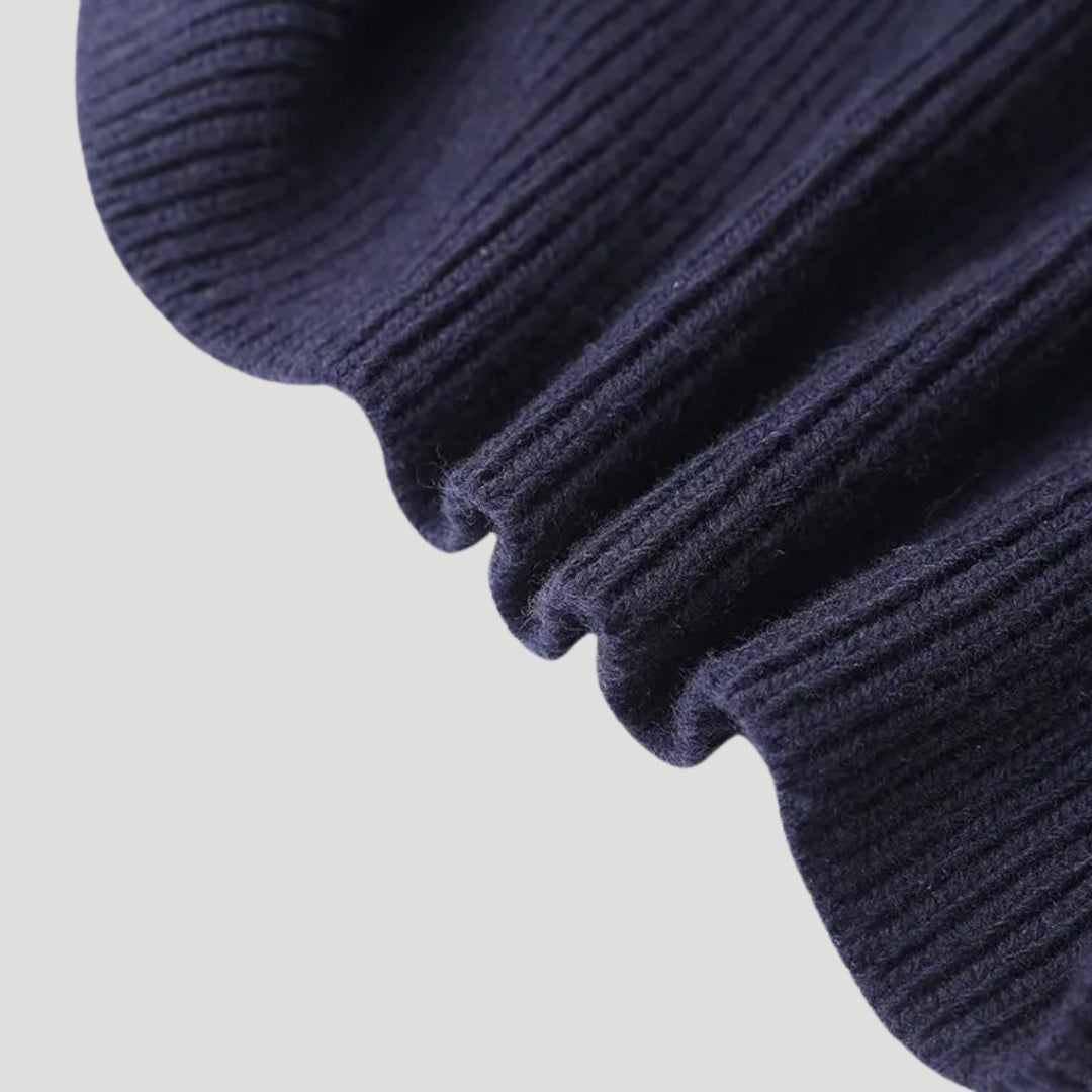 Marinblå Ribbad Kofta med Denimdetaljer
