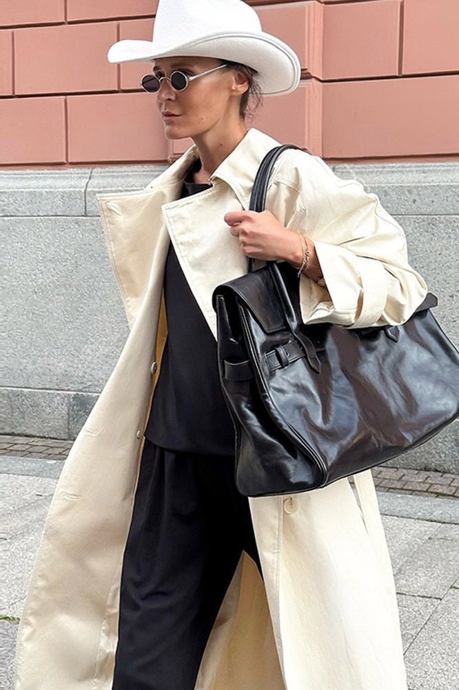 Vit Lång Trenchcoat med Skärp