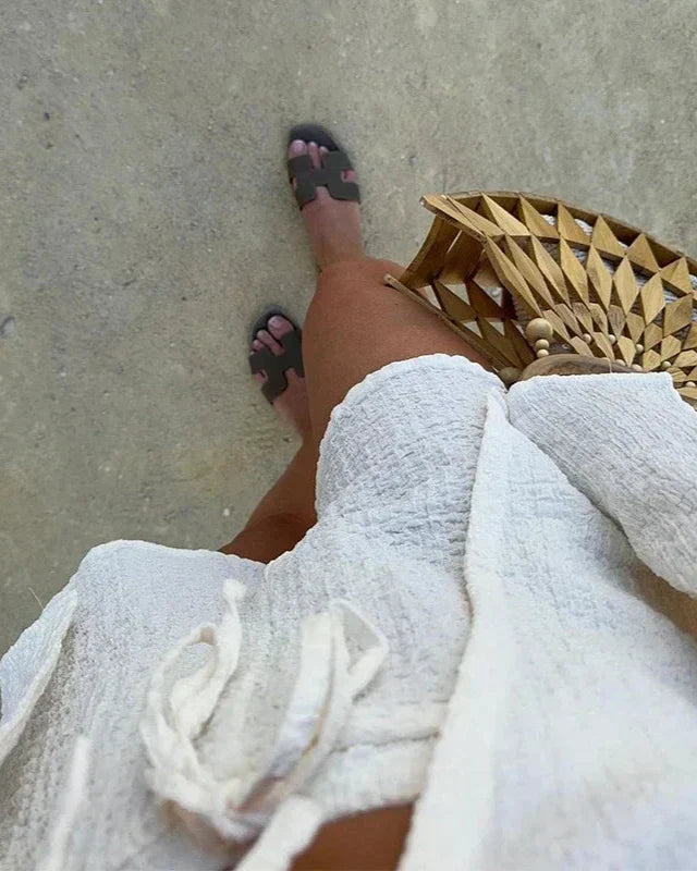 Vit Virkad Topp och Vida Shorts i Matchande Set